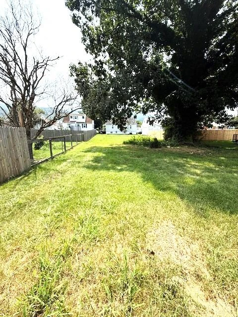 221 E Parrish St - Photo 13