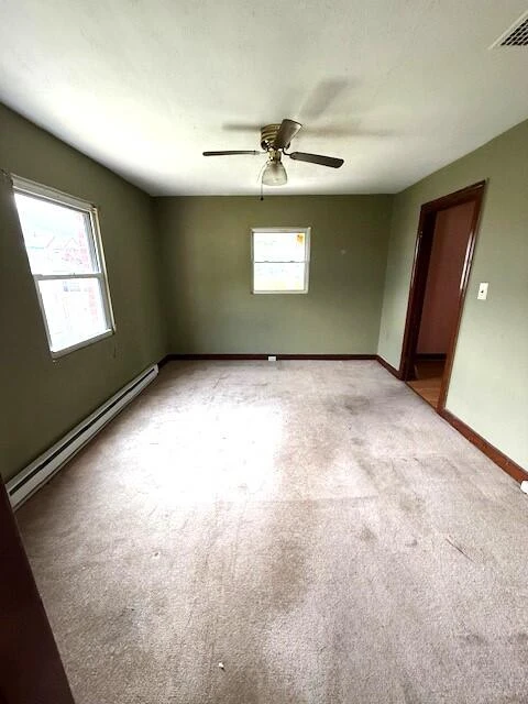 221 E Parrish St - Photo 3