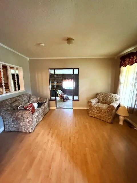 402 E Parrish St - Photo 3