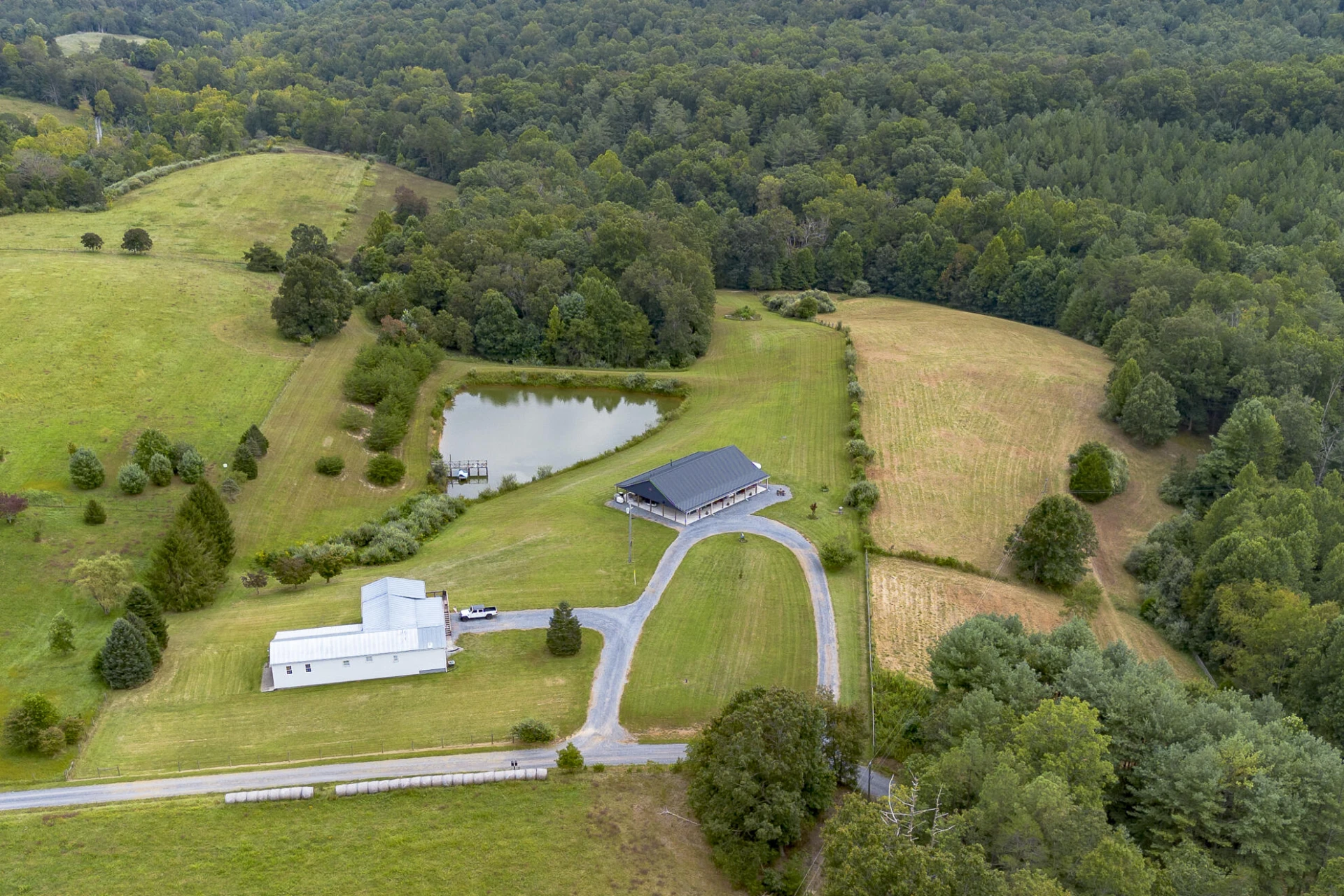 842 Adair Hill Dr - Photo 4
