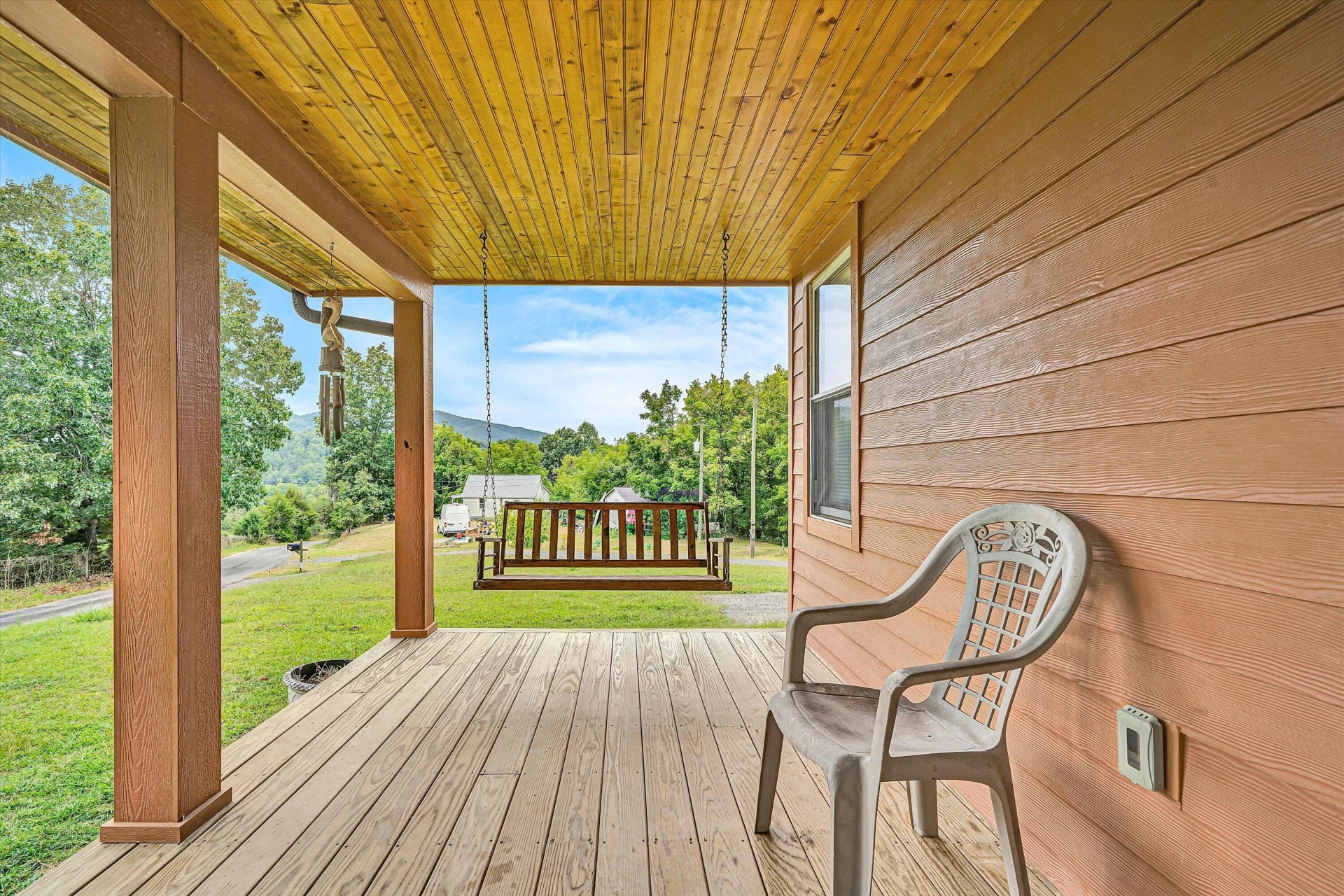 748 Shafer Ln - Photo 11