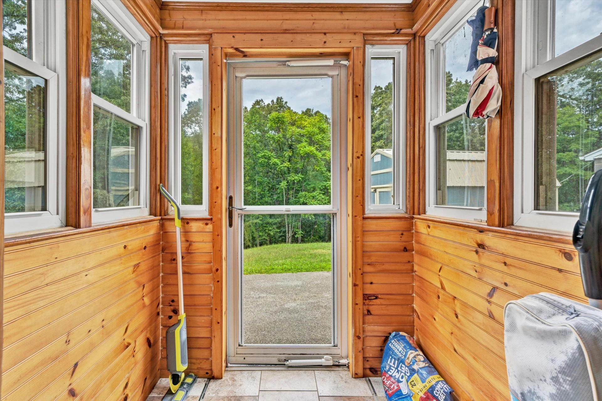 748 Shafer Ln - Photo 27