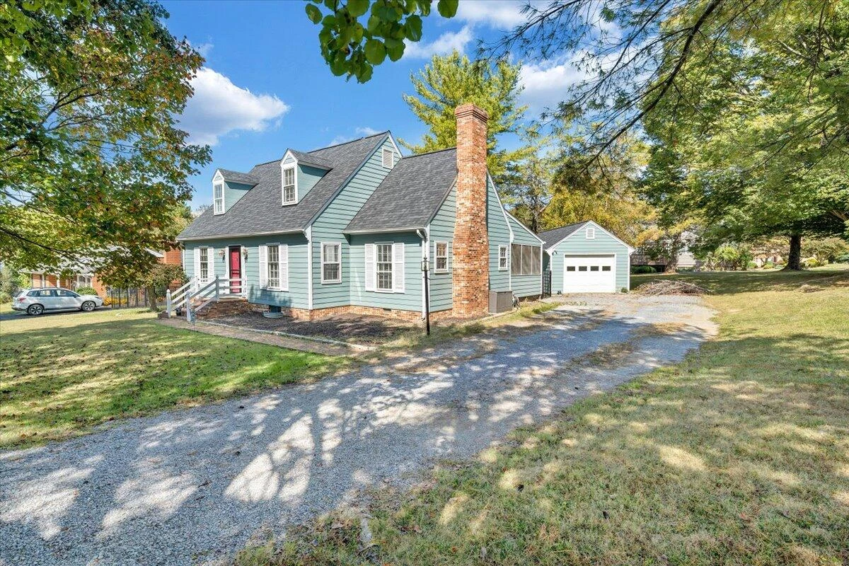 8 Woodduck Rd SW - Photo 2