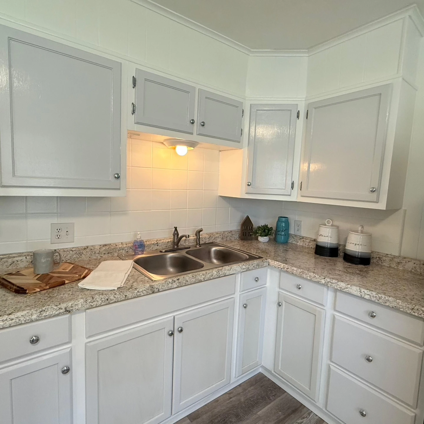 132 W 37th St - Photo 10