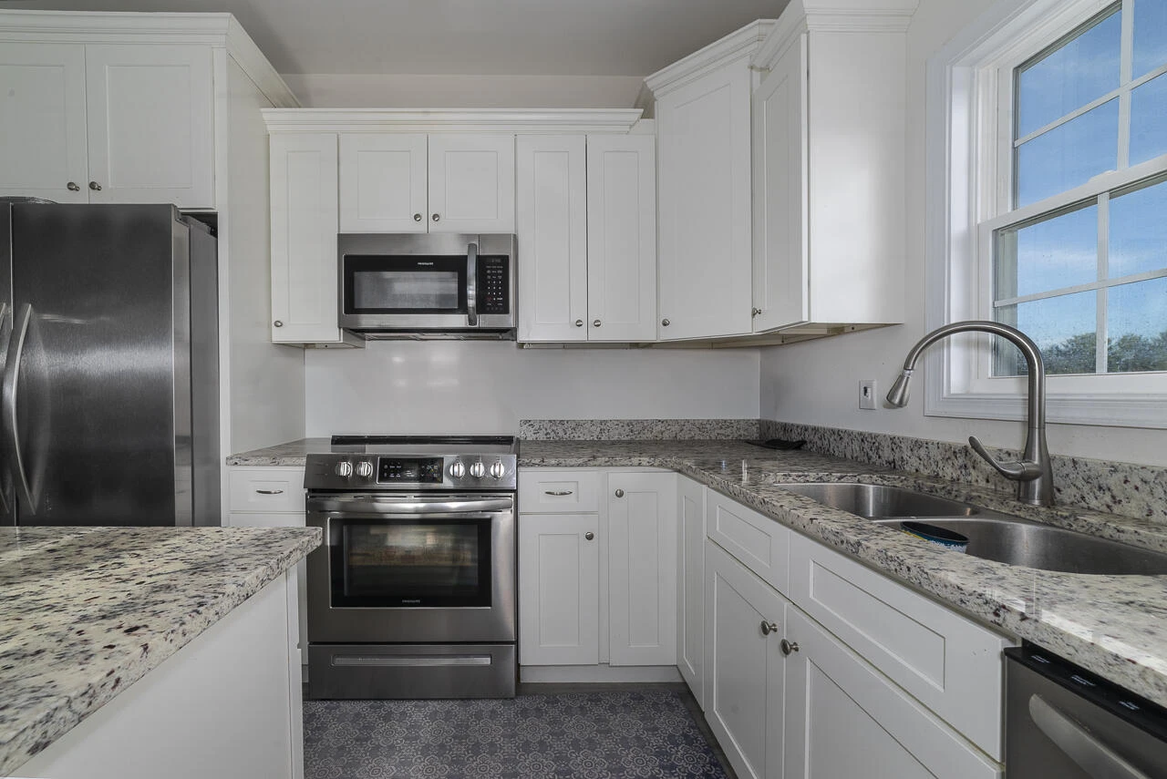 71 Triple Crown Dr - Photo 12