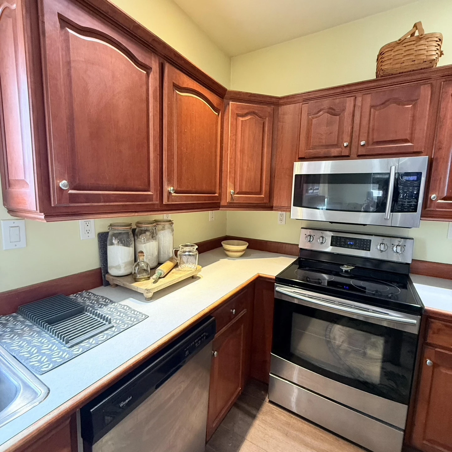 1796 Forest Ave - Photo 22