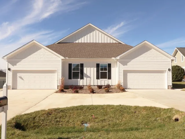17 Florence Sarah Ln, Lexington, VA, 24450