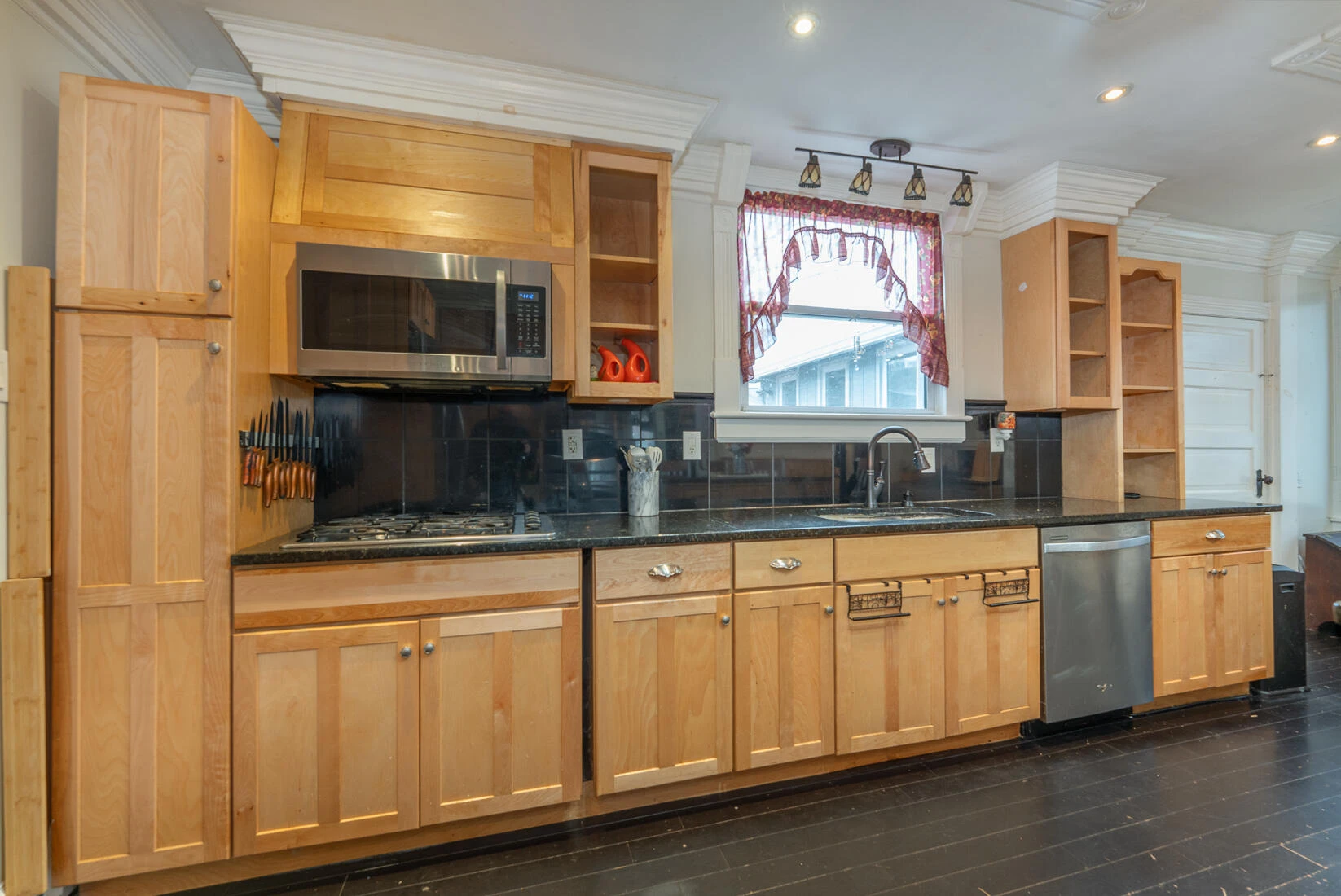 2354 Chestnut Ave - Photo 20