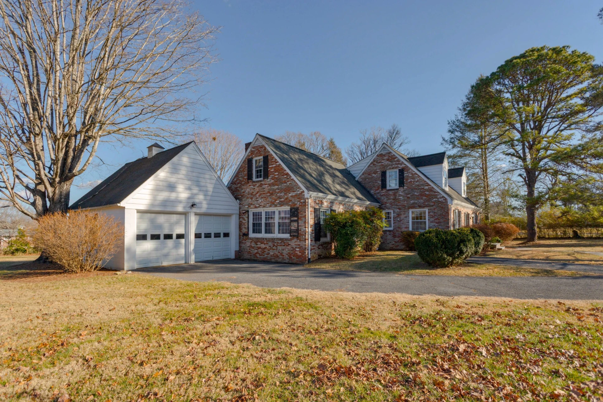 203 Johnstone St - Photo 3
