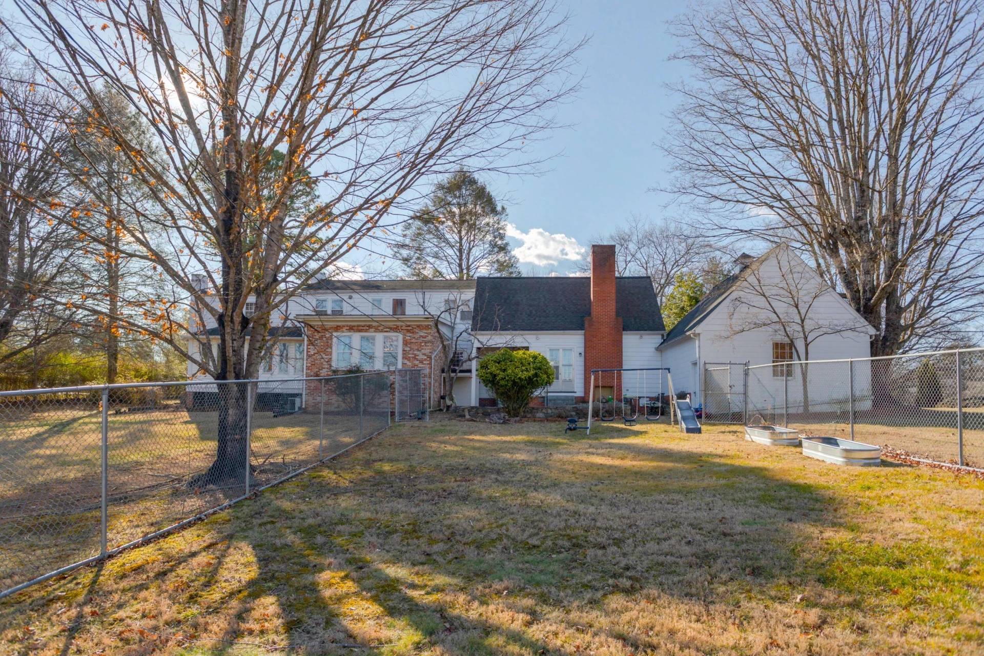 203 Johnstone St - Photo 5