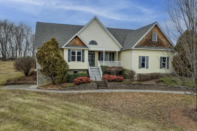 120 Spring Ridge Ln, Fairfield, VA, 24435