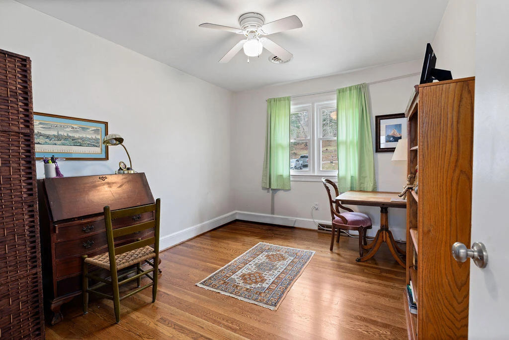 13 Country Club Rd - Photo 23
