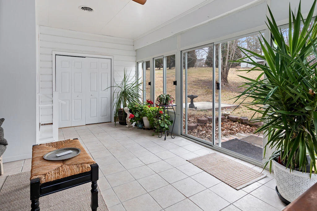 13 Country Club Rd - Photo 4