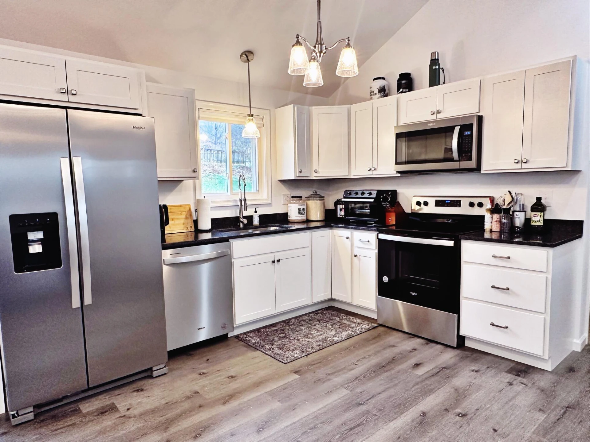 1744 Cedar Ave - Photo 8