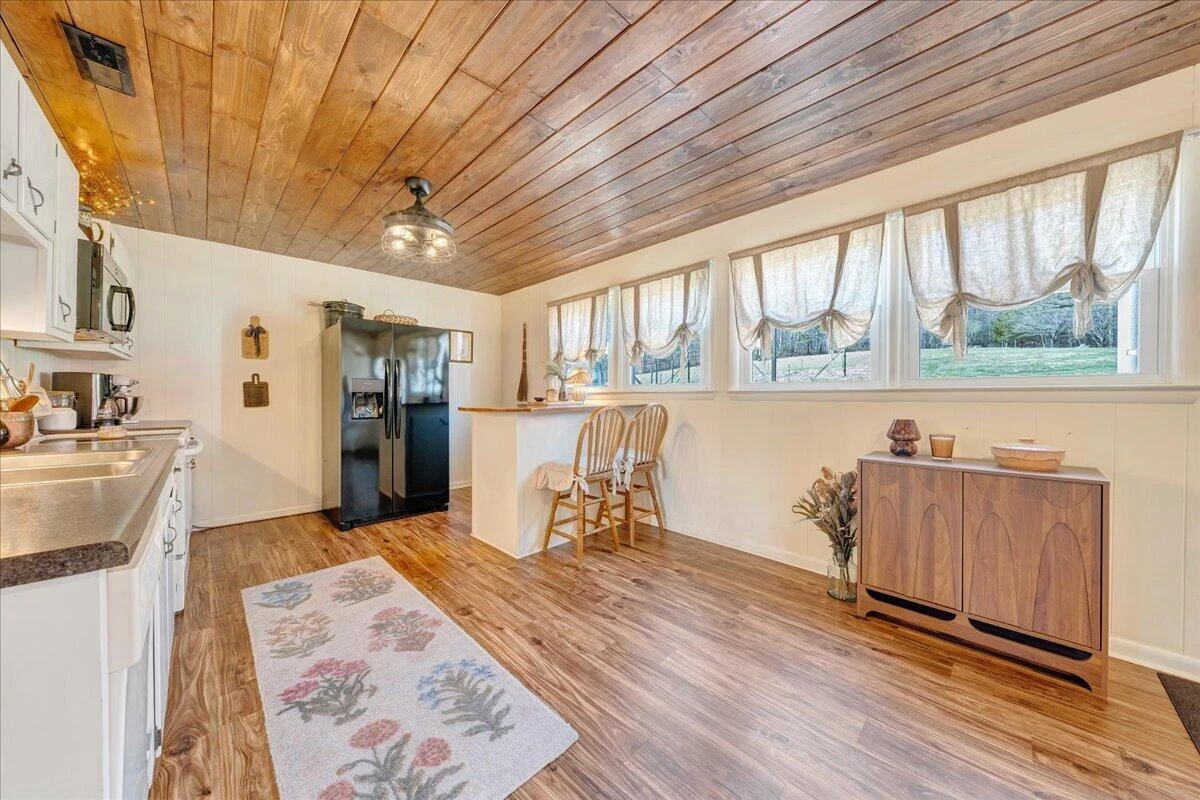 1006 Little Catawba Creek Rd - Photo 16