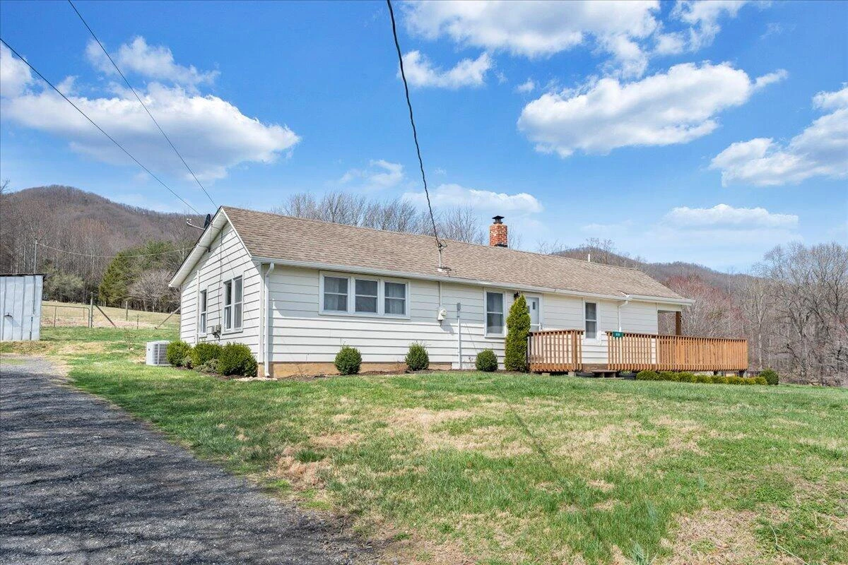 1006 Little Catawba Creek Rd - Photo 54