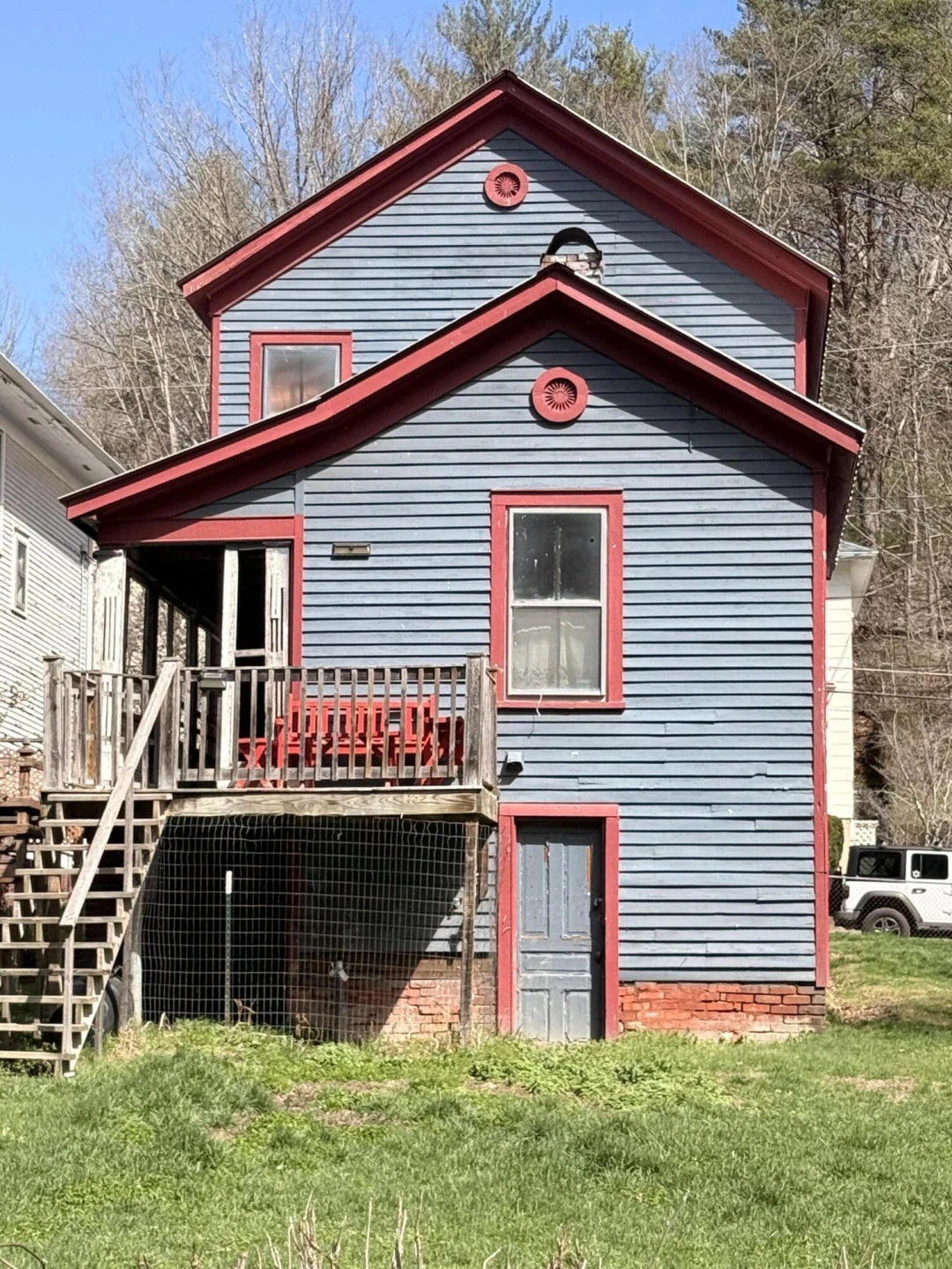 581 Roxbury St - Photo 15