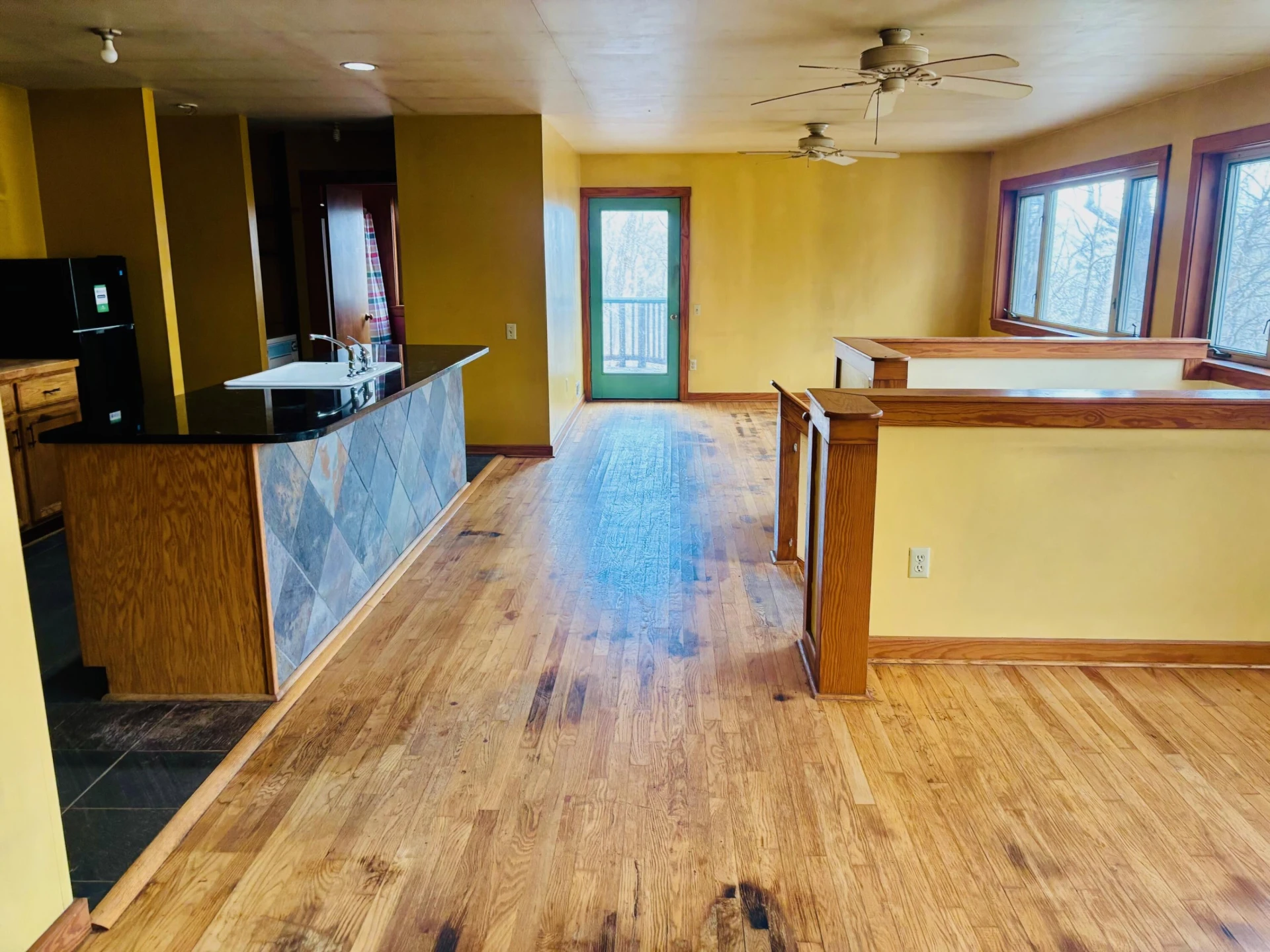 448 HOLLOW Ln - Photo 13