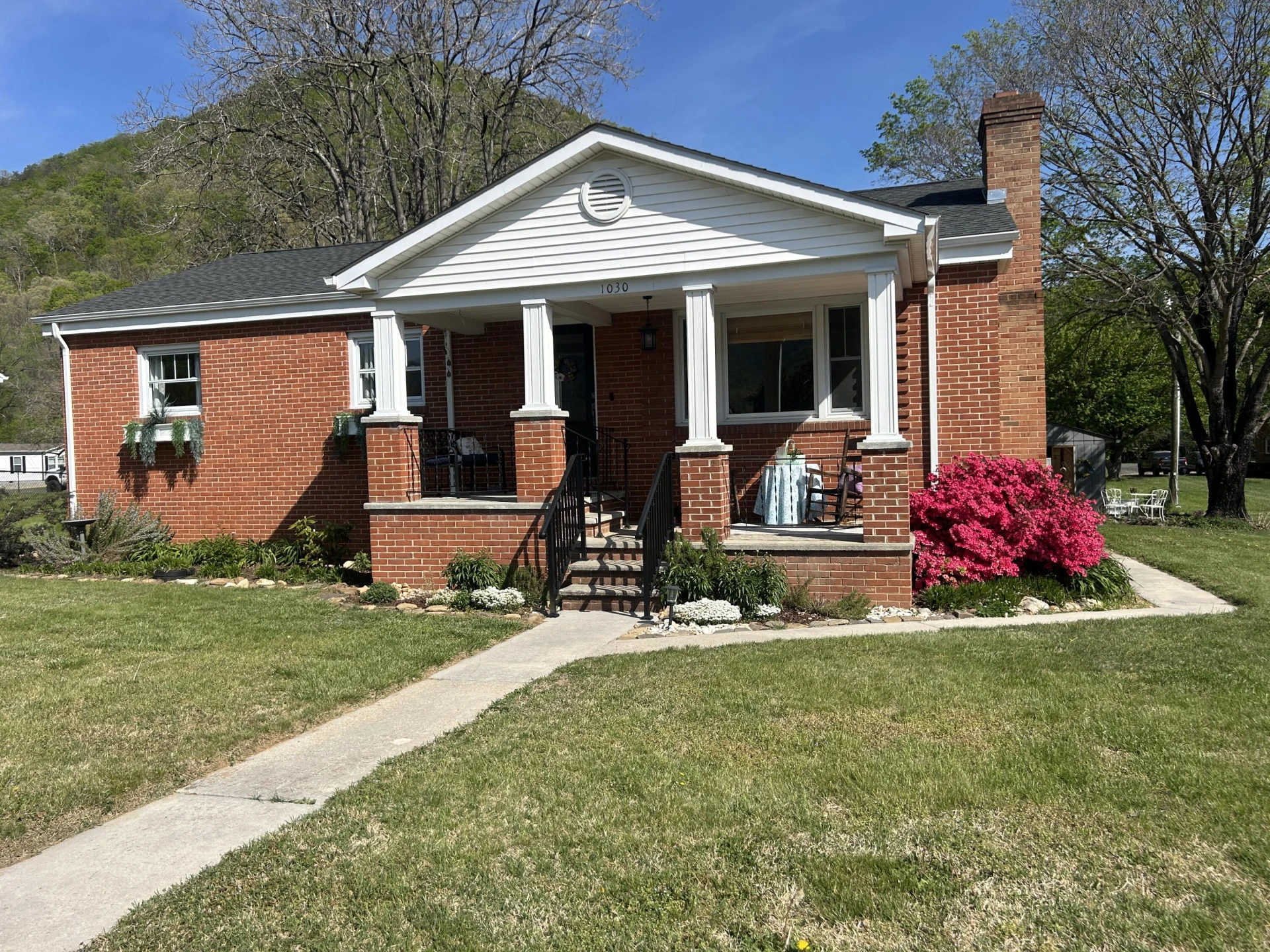 1030 Anderson St - Photo 40