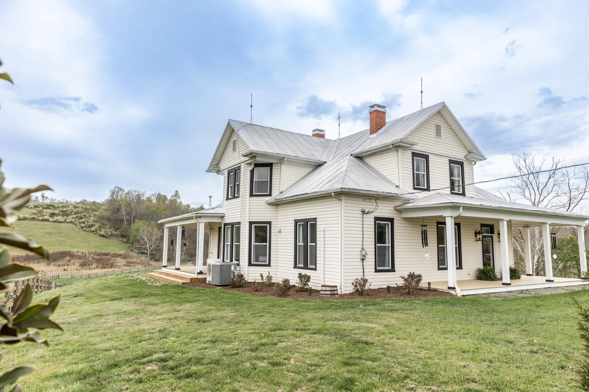 374 Finley Rd - Photo 9