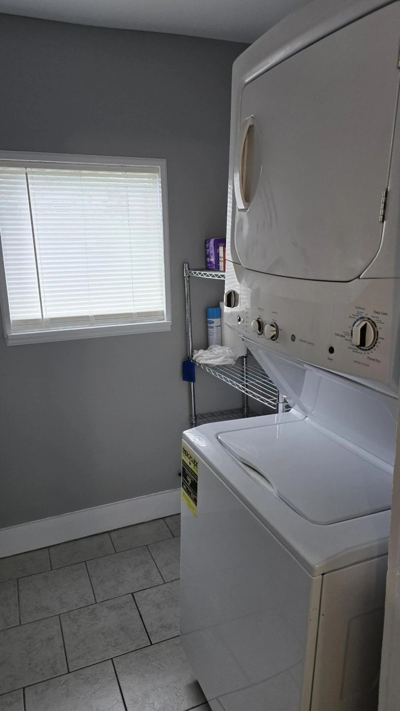 532 N Beverly Ave - Photo 5