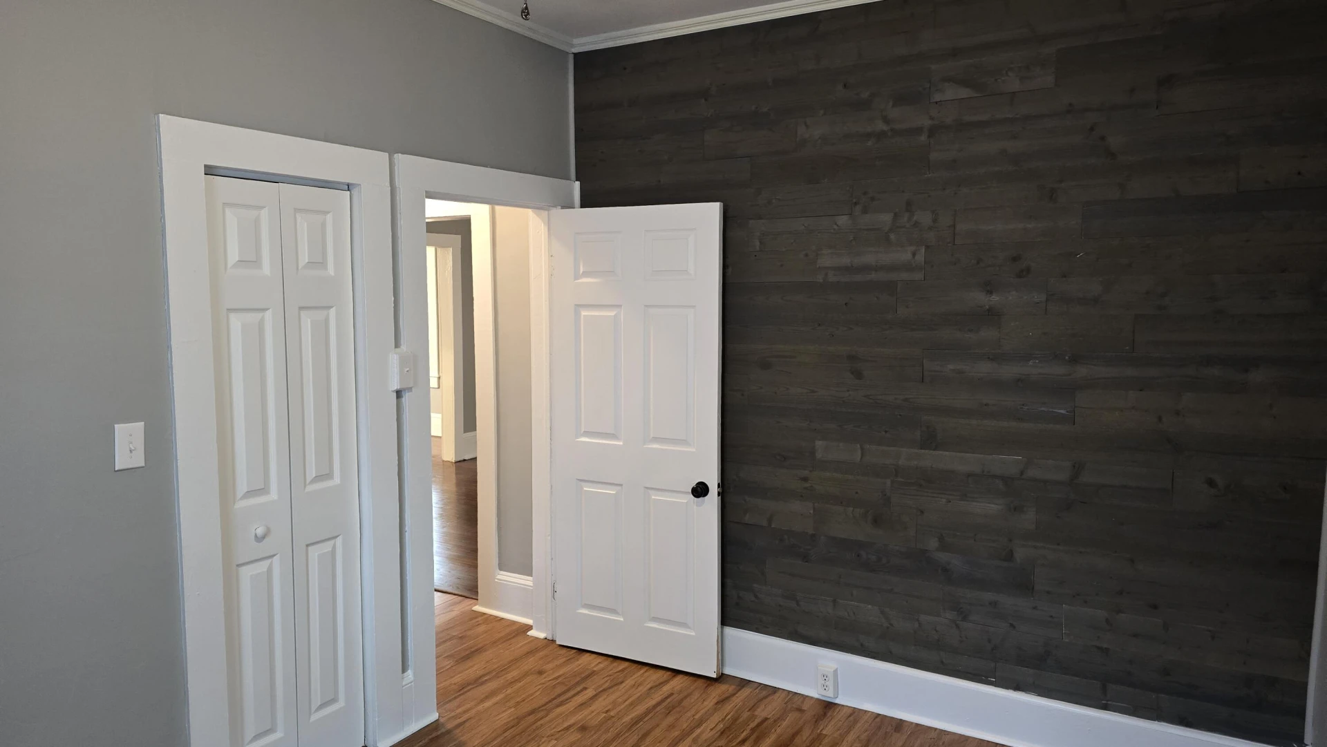 532 N Beverly Ave - Photo 8