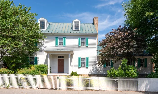 111 S Jefferson St, Lexington, VA, 24450