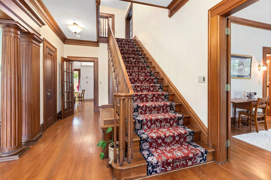 505 JACKSON Ave - Photo 24