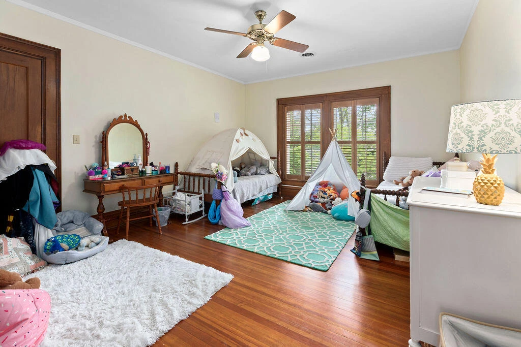 505 JACKSON Ave - Photo 27