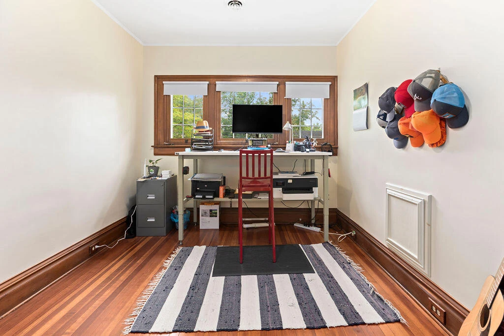 505 JACKSON Ave - Photo 29