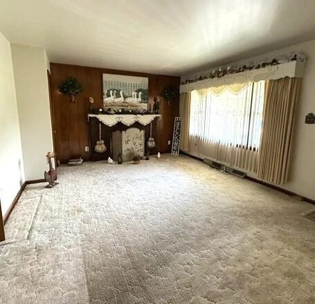 214 Chapel Dr - Photo 2