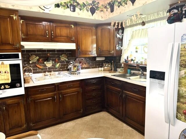 214 Chapel Dr - Photo 5