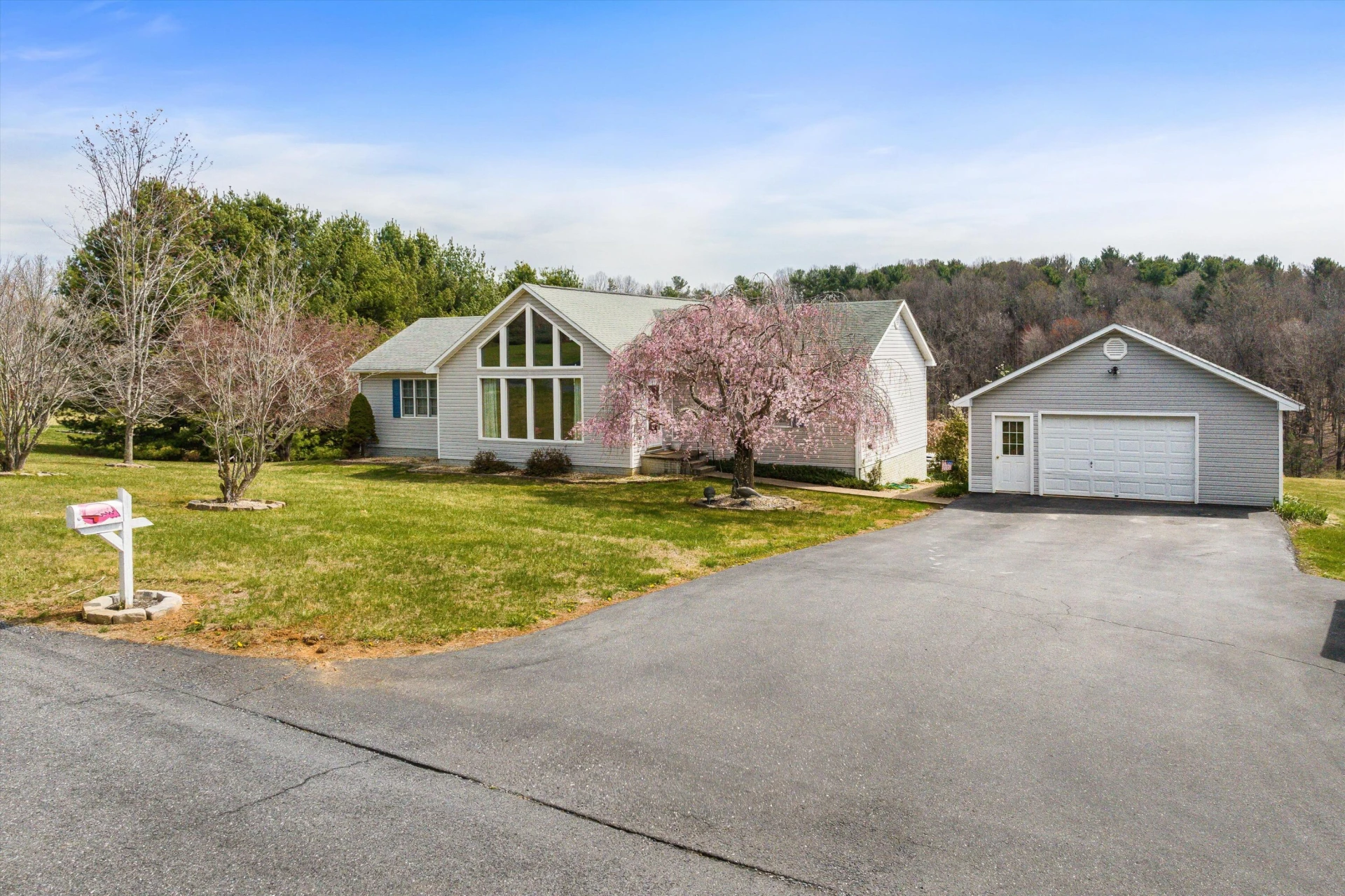 259 Taliaferro Dr - Photo 5