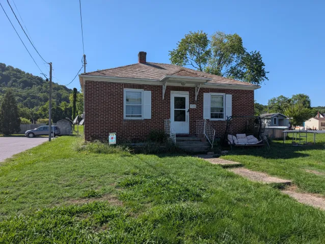 722 McCullough St, Glasgow, VA, 24555