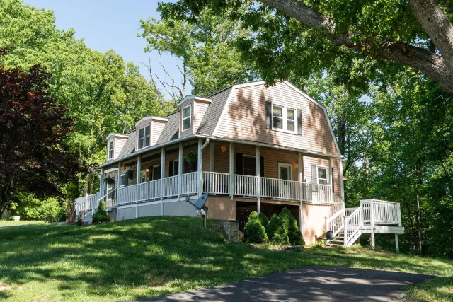 875 Campbells Hollow Rd, Middlebrook, VA, 24459