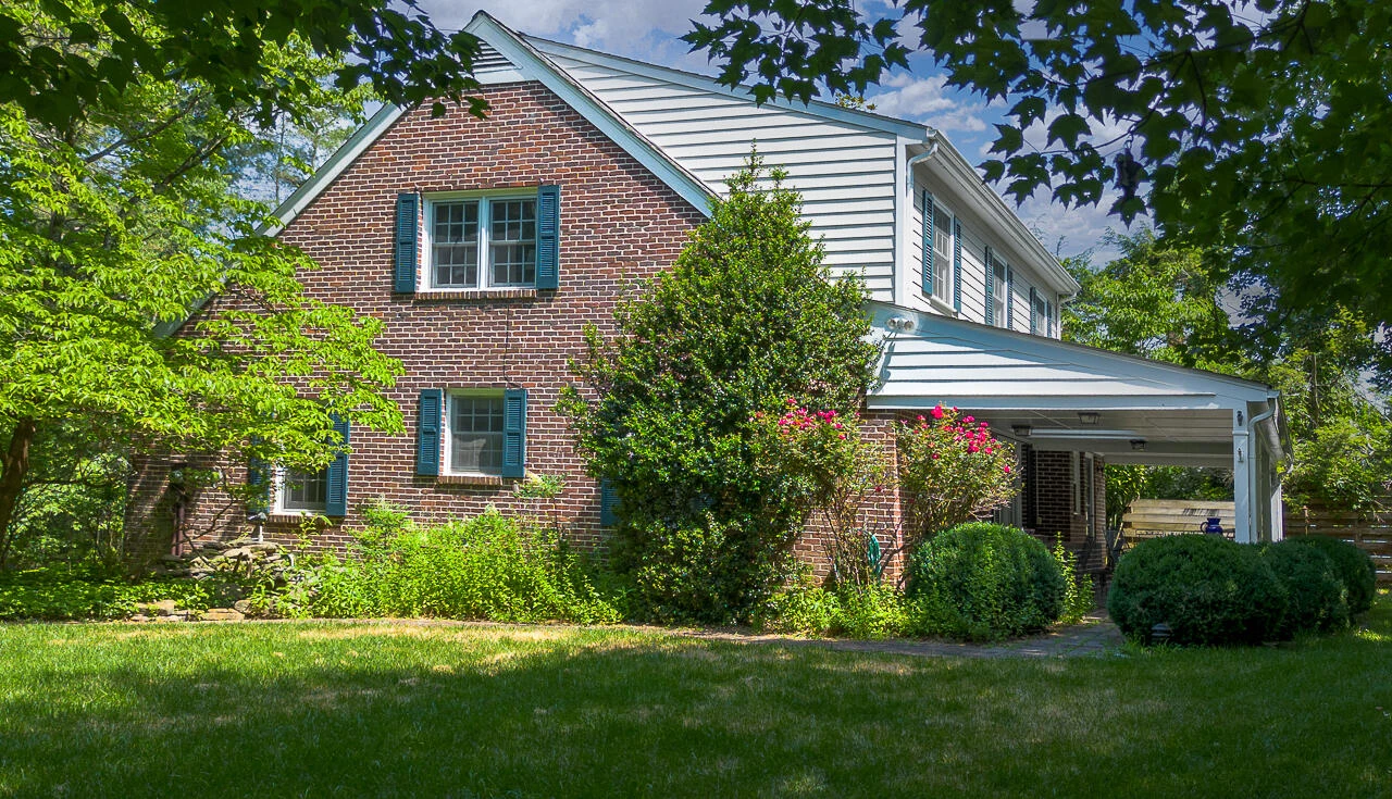 714 Thorn Hill Rd - Photo 3