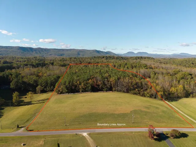 0 Red Clover Ln, Natural Bridge, VA, 24578