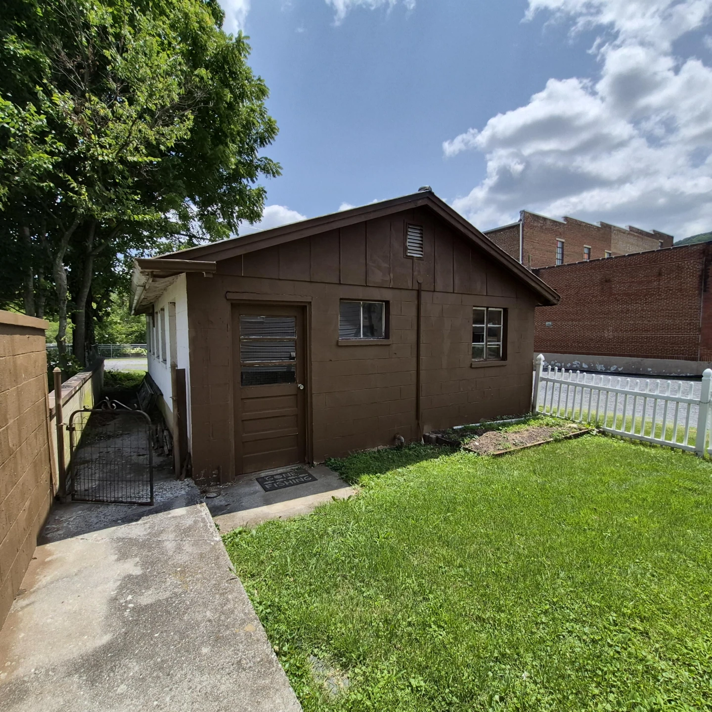416 Commercial Ave - Photo 16