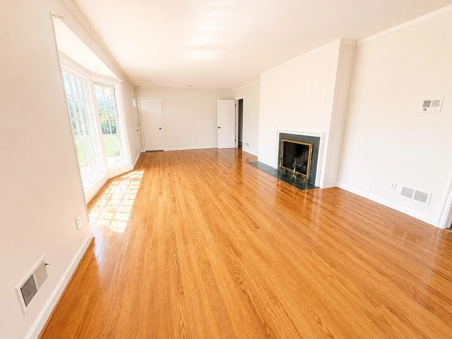 833 Acacia Ave - Photo 6