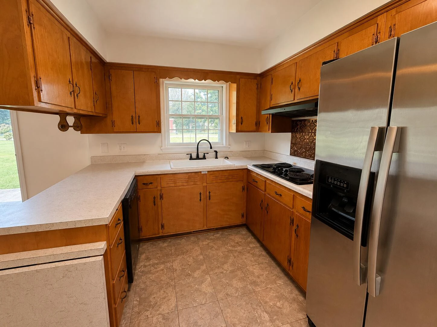 833 Acacia Ave - Photo 8