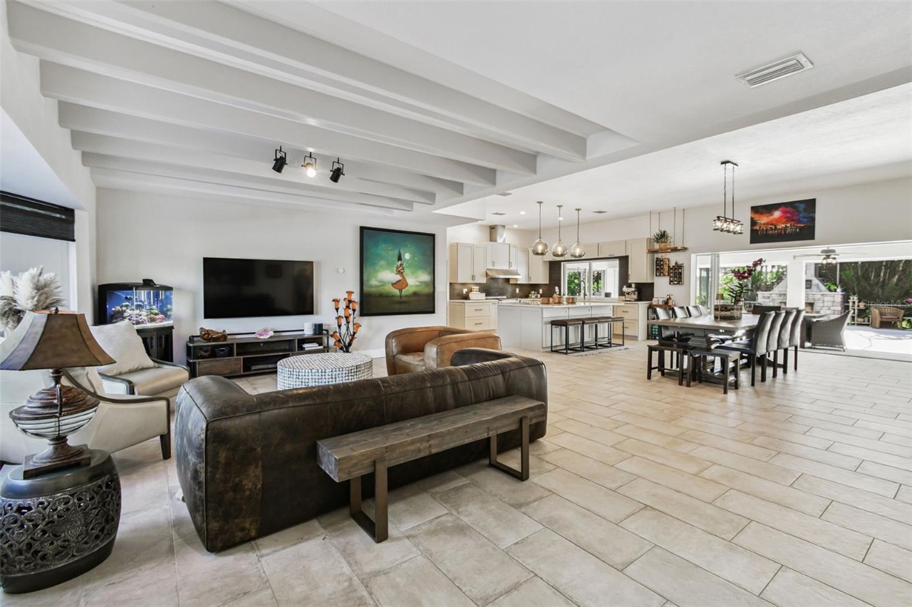 225 Harbor House Dr  Osprey  FL 34229