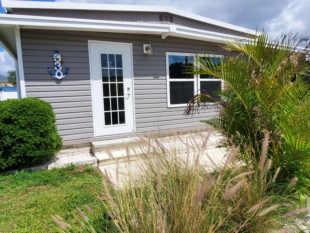 39248 US Hwy 19N Tarpon Springs FL 34689