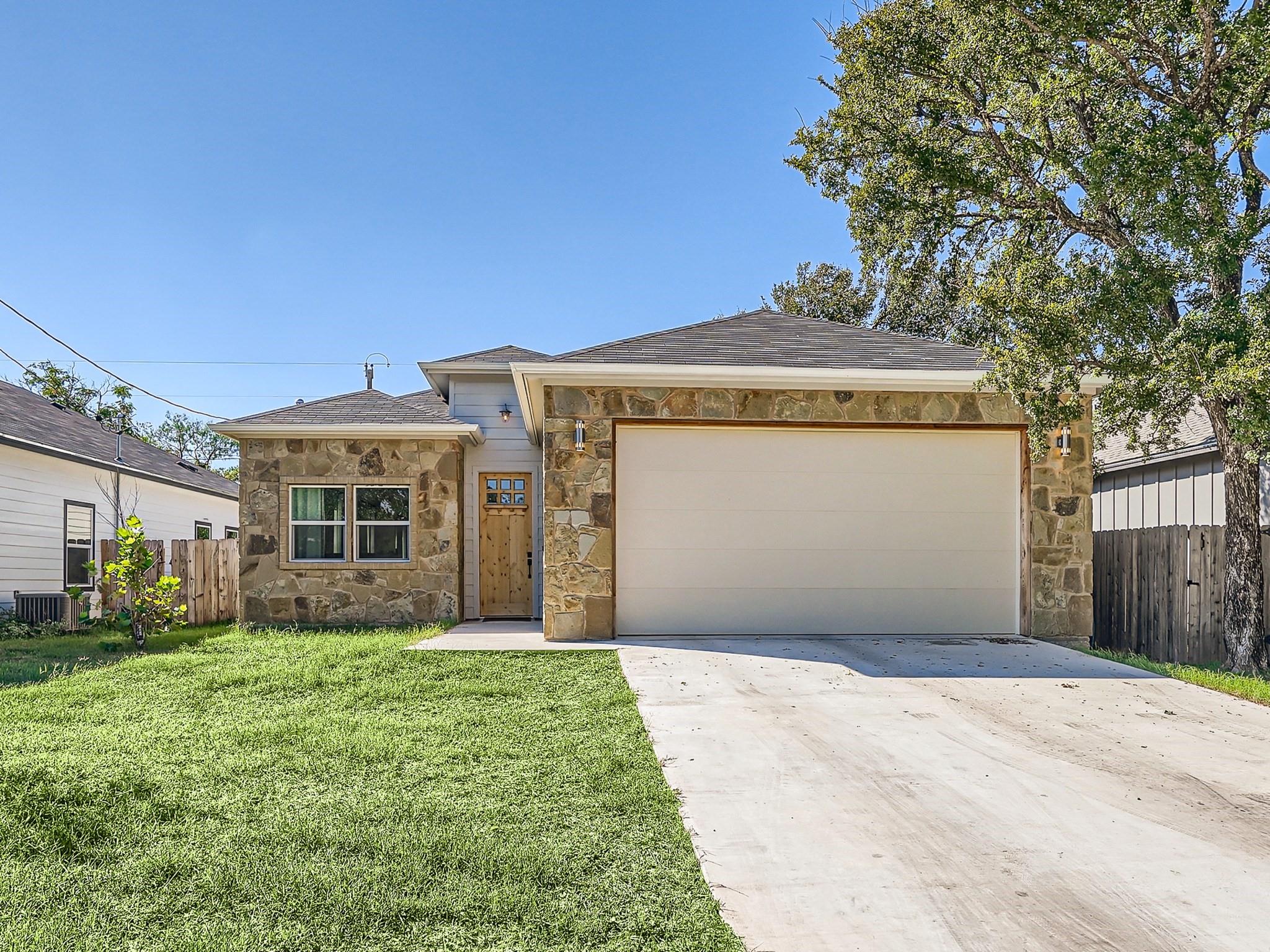 Cottonwood Shores