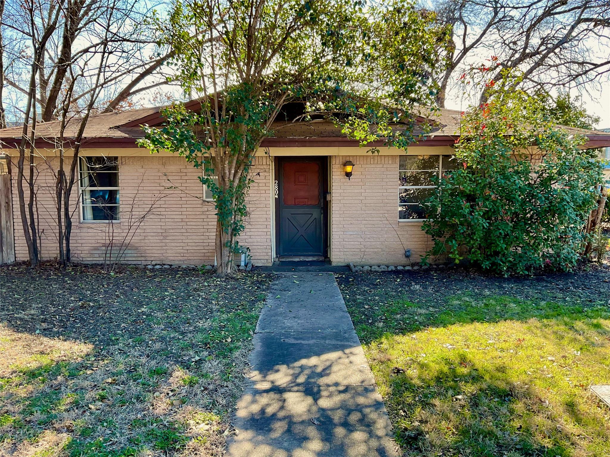 Homes for sale in Austin, TX | 1400 Saint Edwards Dr, Austin, TX 78704 | MLS# 2302290