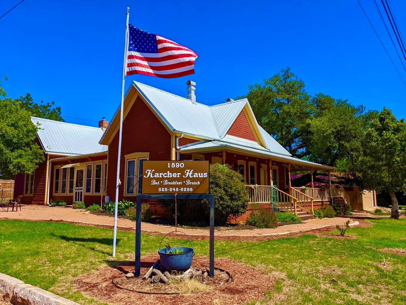 1307 WRIGHT ST photo 2