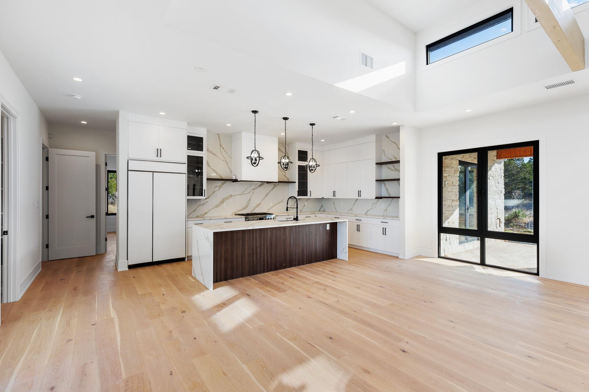 6425 Ranch Road 962 W photo 13