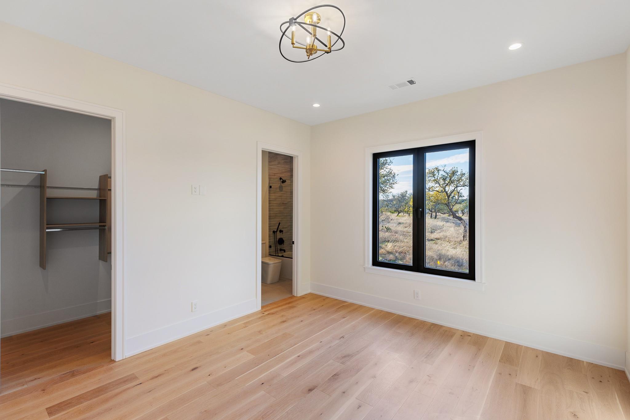 6425 Ranch Road 962 W photo 28