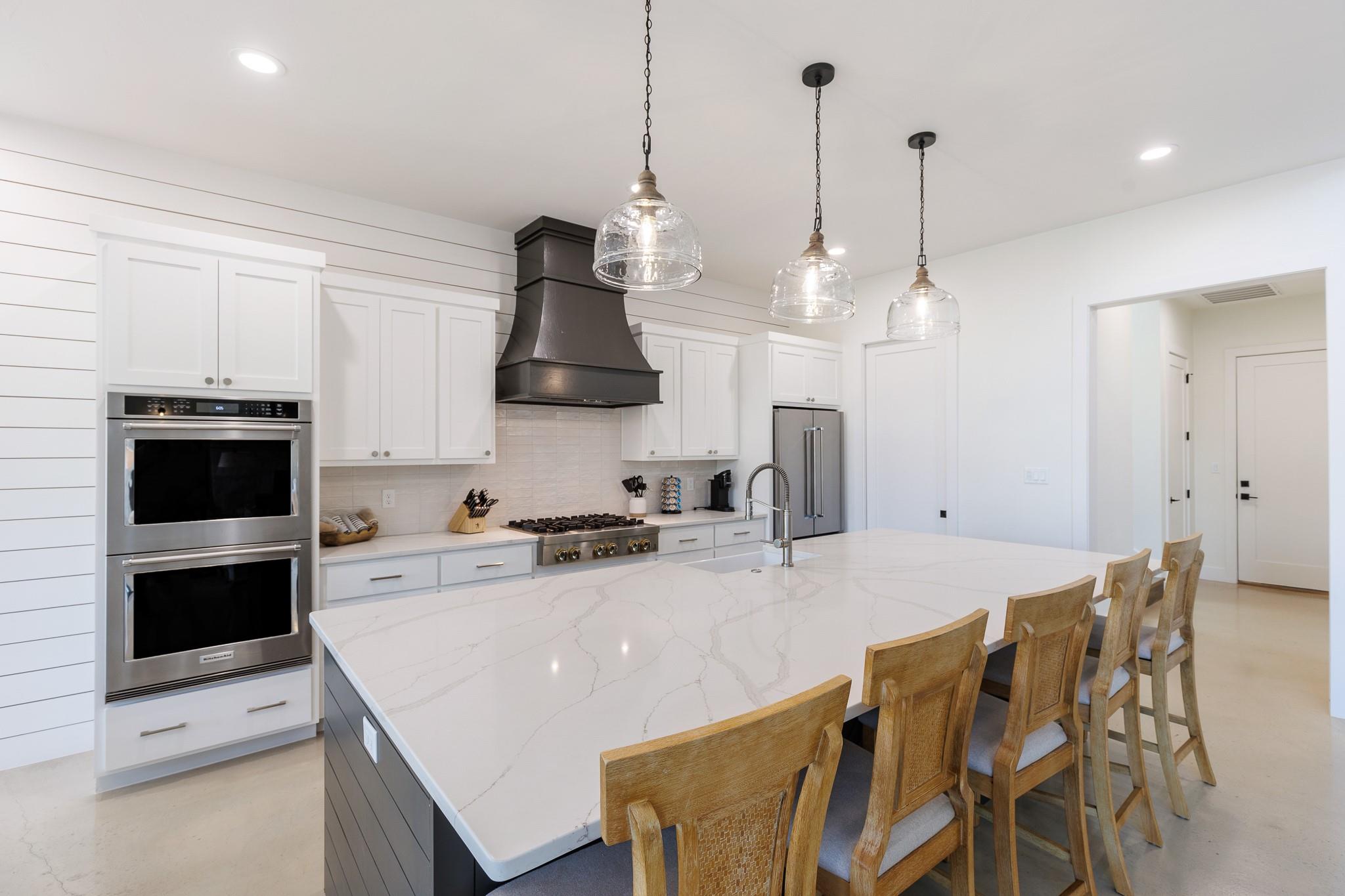 241 Lazy Oaks LN photo 13