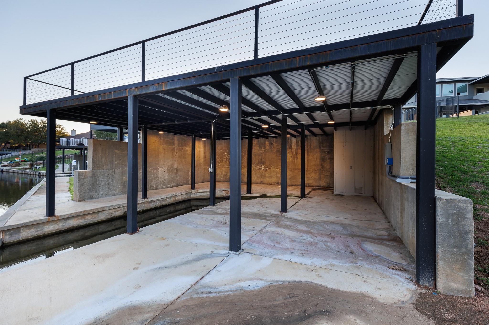 241 Lazy Oaks LN photo 39