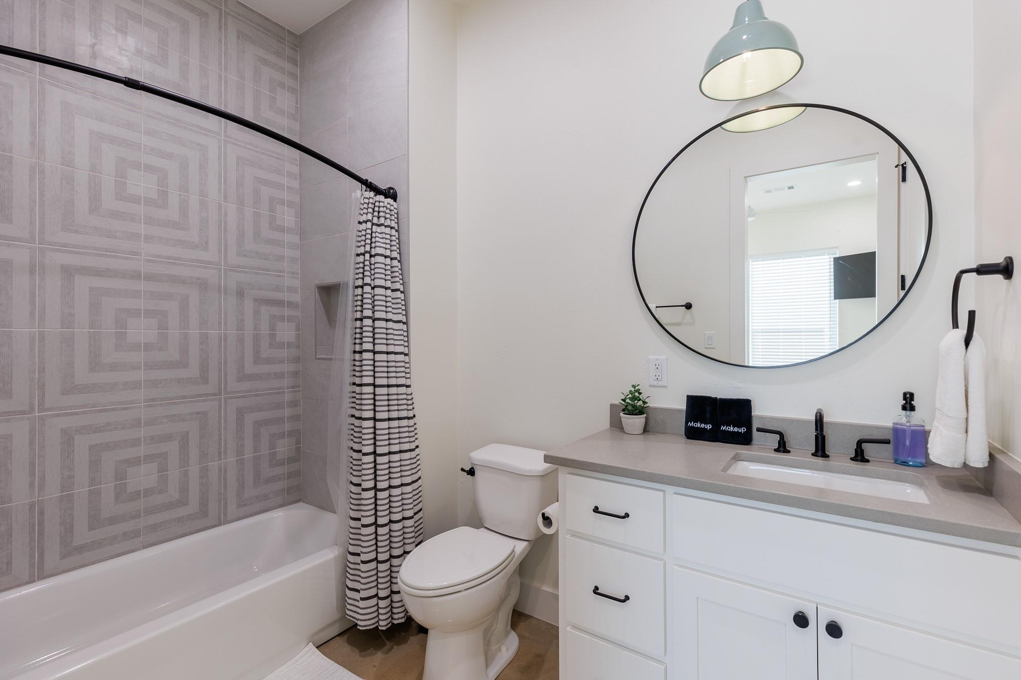 241 Lazy Oaks LN photo 30